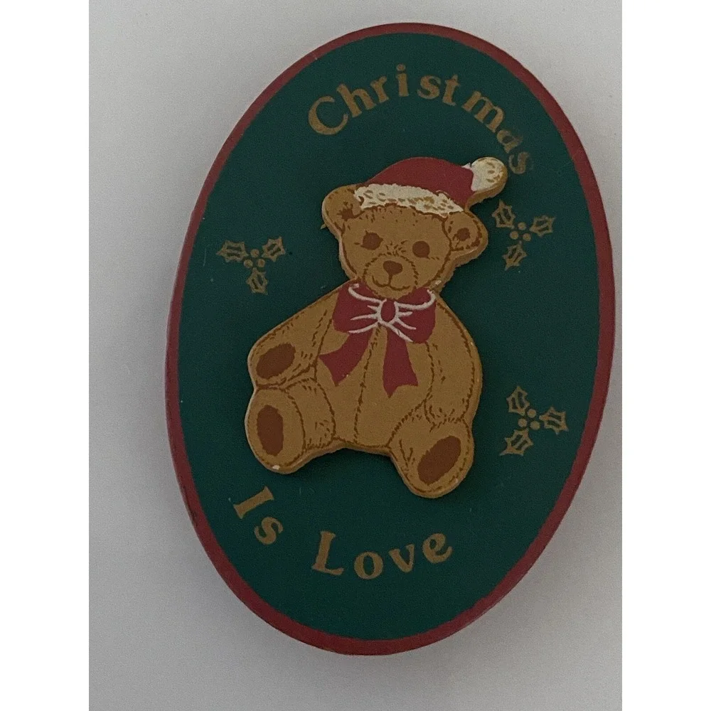 Russ Folk Art Style‎ Wooden Wood Christmas Vintage Refrigerator Magnets Lot Of 2